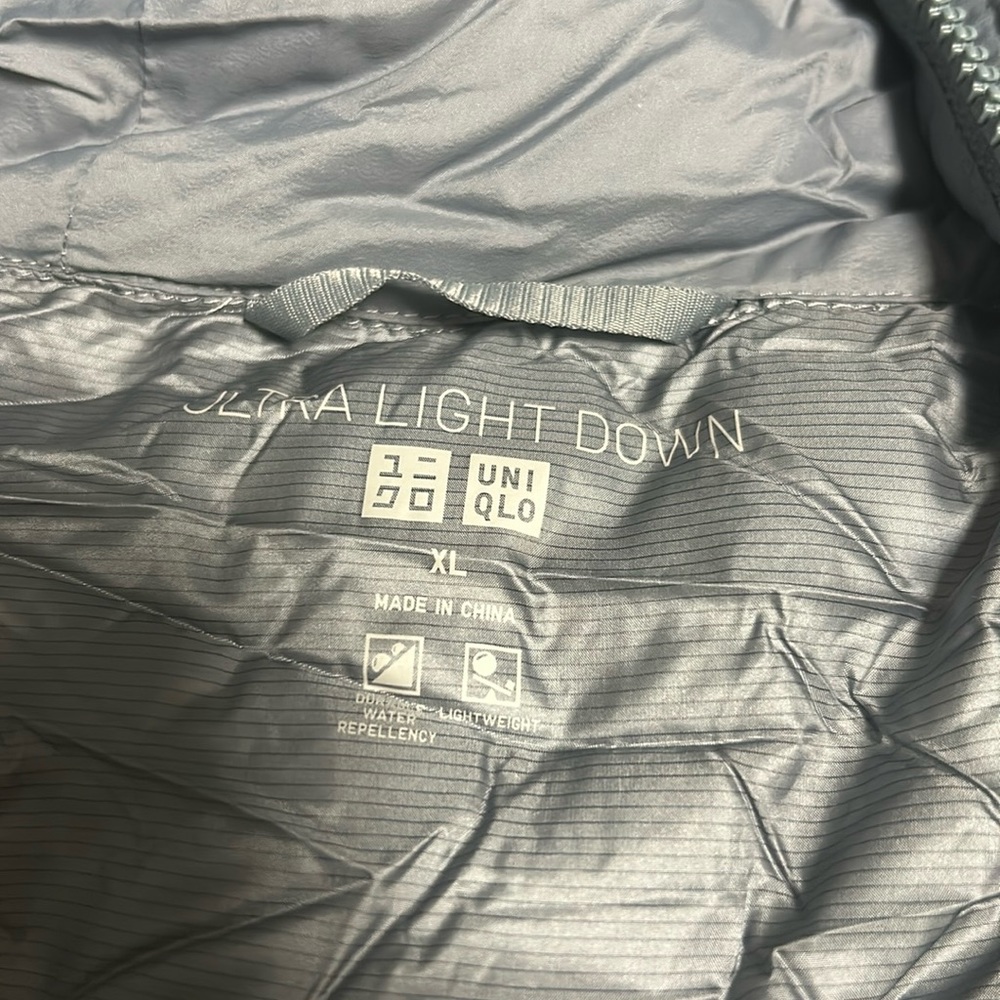 Size Xl.  Barely worn. Greyish.